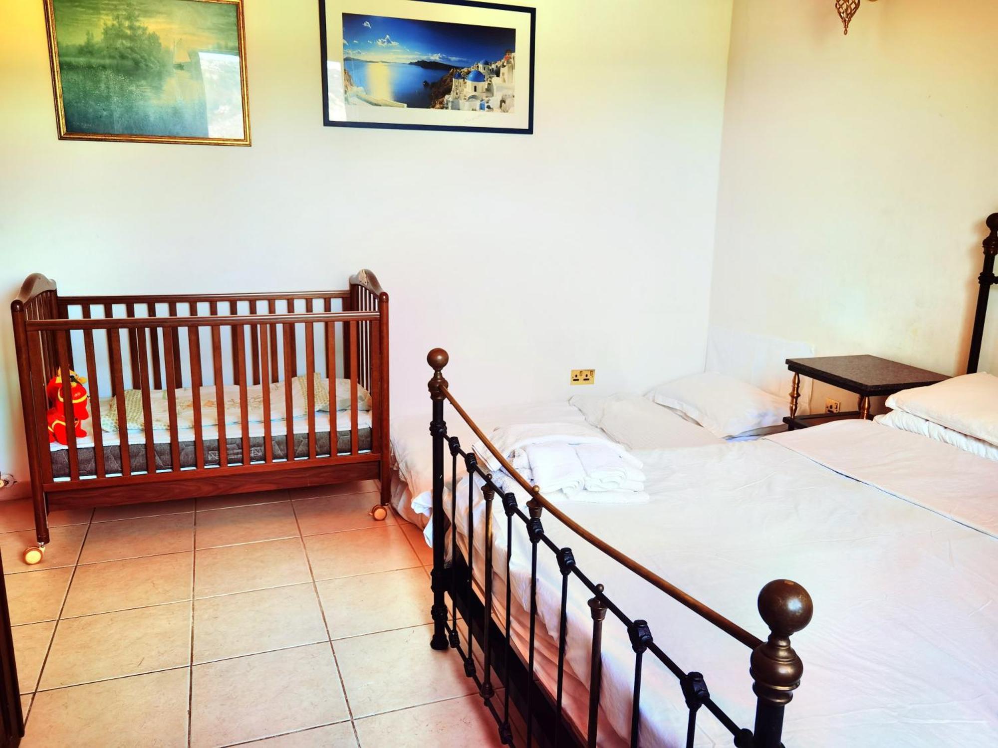 Beautiful Home Paphos Habitación foto